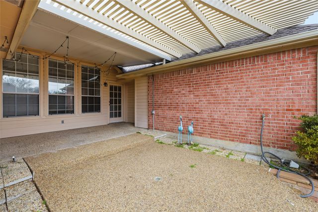 2636 Pine Springs Drive, Plano, TX 75093