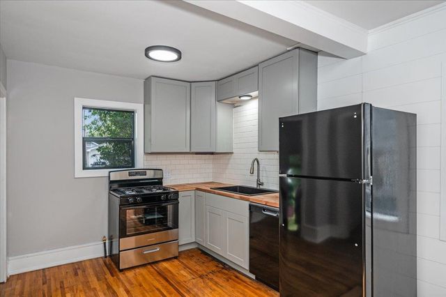 1320 Fisher Ave, Superior, WI 54880