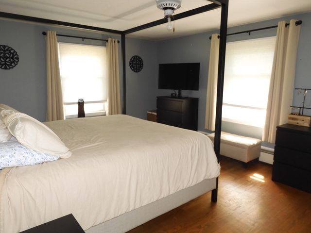 8 Glen Forest Lane, Methuen, MA 01844