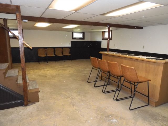 8 Glen Forest Lane, Methuen, MA 01844