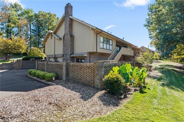 1307 Gilbrook Court, High Point, NC 27262