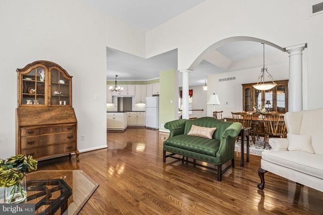 2103 JACOBS MILL CIR, Downingtown, PA 19335