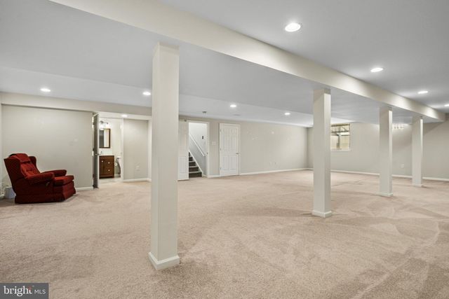2103 JACOBS MILL CIR, Downingtown, PA 19335