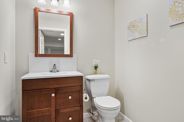2103 JACOBS MILL CIR, Downingtown, PA 19335