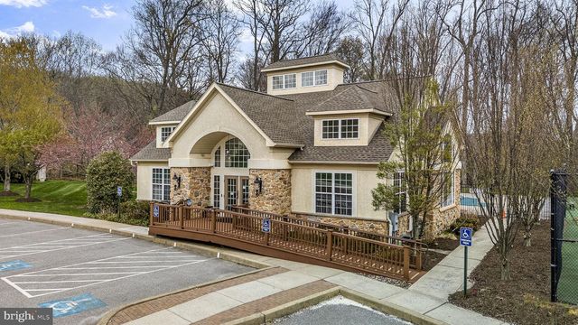 2103 JACOBS MILL CIR, Downingtown, PA 19335