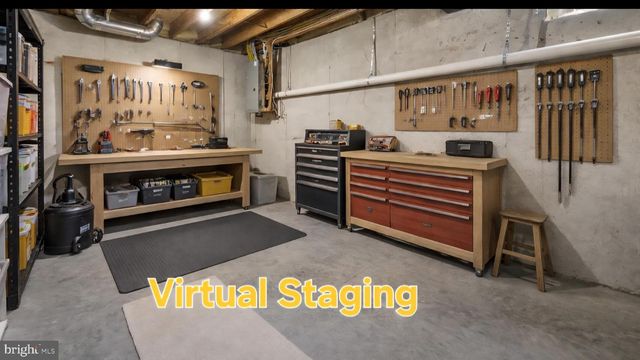2103 JACOBS MILL CIR, Downingtown, PA 19335