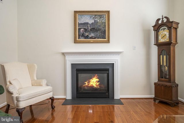 2103 JACOBS MILL CIR, Downingtown, PA 19335