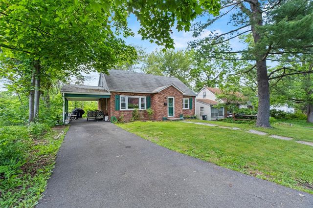 5 Fairview Avenue, New Paltz, NY 12561