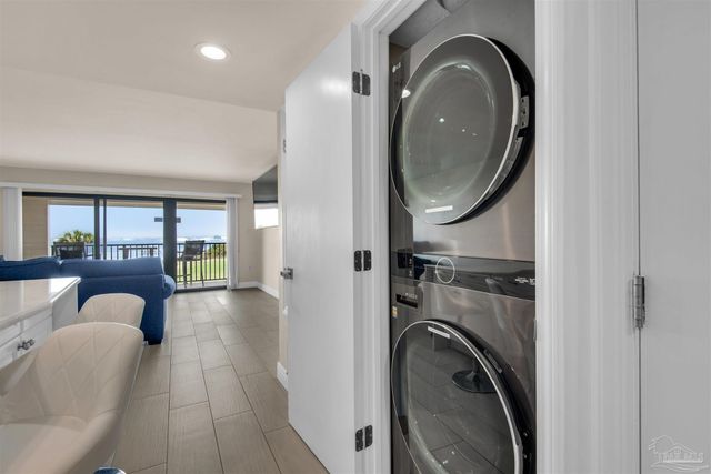 900 Ft Pickens Rd 425, Pensacola Beach, FL 32561