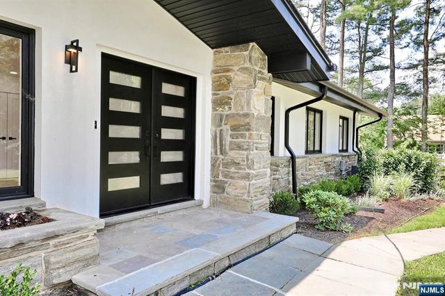 51 Mill Road Extension, Woodcliff Lake, NJ 07677