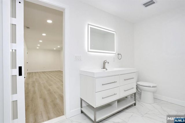 51 Mill Road Extension, Woodcliff Lake, NJ 07677
