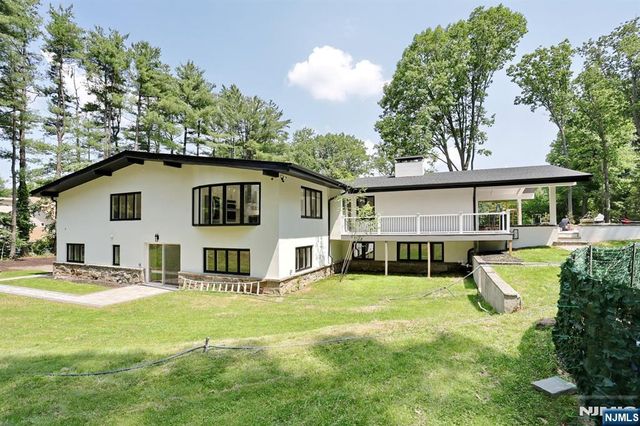 51 Mill Road Extension, Woodcliff Lake, NJ 07677