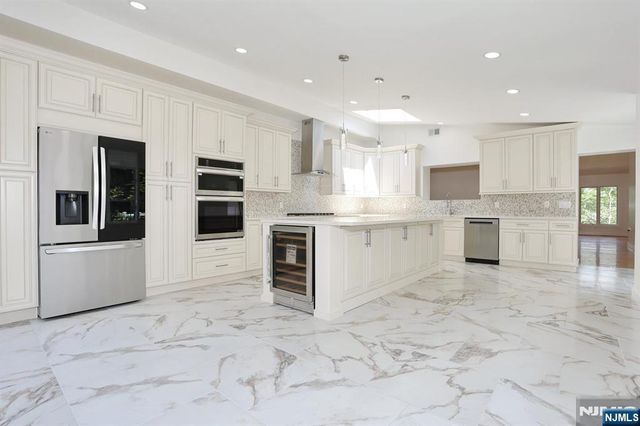 51 Mill Road Extension, Woodcliff Lake, NJ 07677