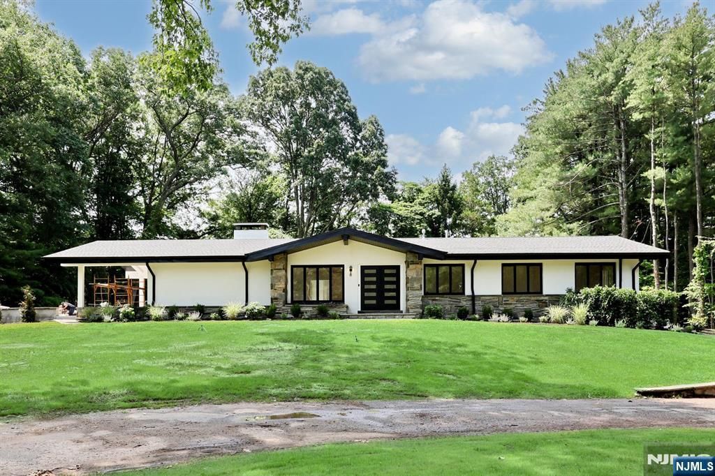 51 Mill Road Extension, Woodcliff Lake, NJ 07677