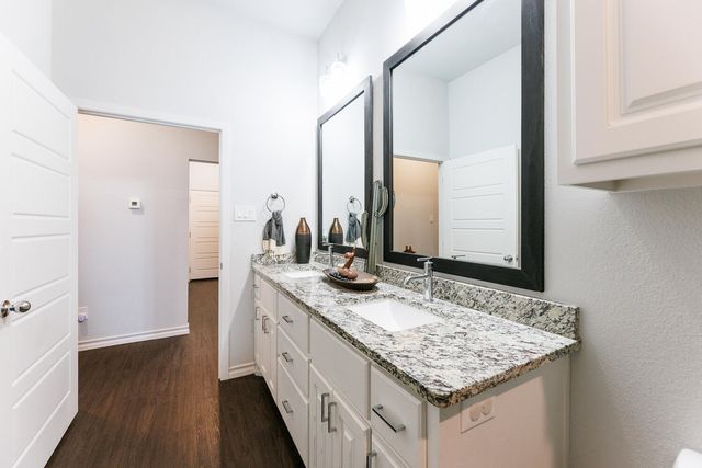 2311 105th Street, Lubbock, TX 79423