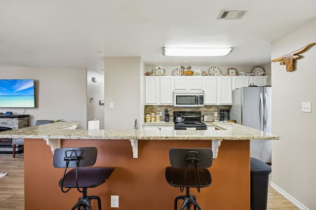 805 Phillips Street, Cleburne, TX 76033