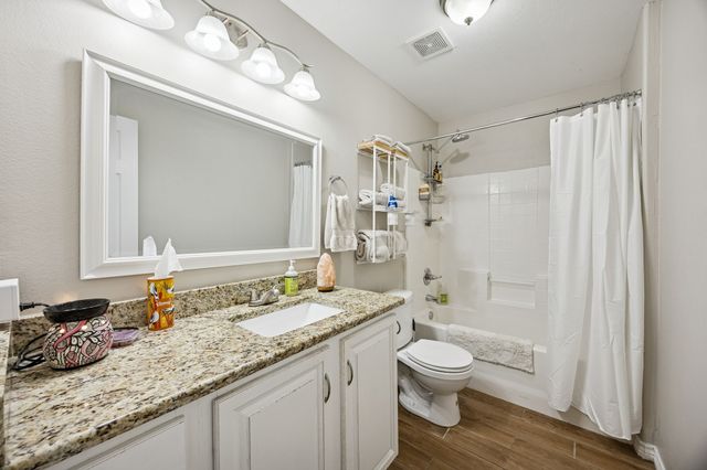 805 Phillips Street, Cleburne, TX 76033