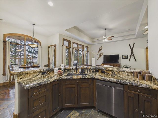350 Foxtail Dr, Black Hawk, CO 80422
