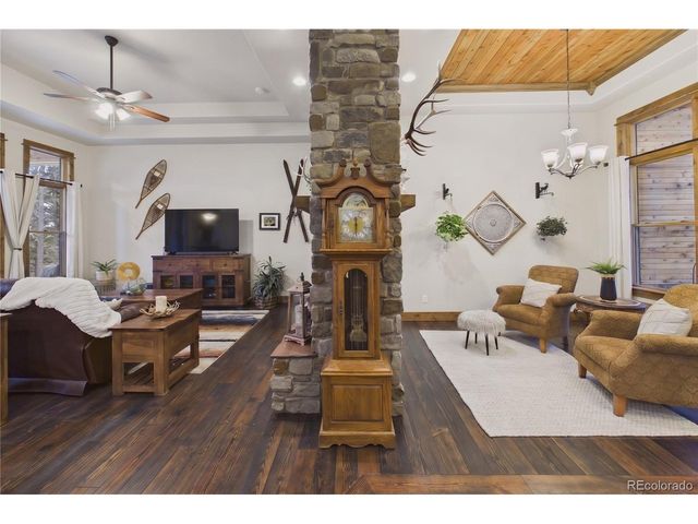 350 Foxtail Dr, Black Hawk, CO 80422