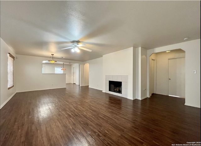 1635 Mason King, San Antonio, TX 78260