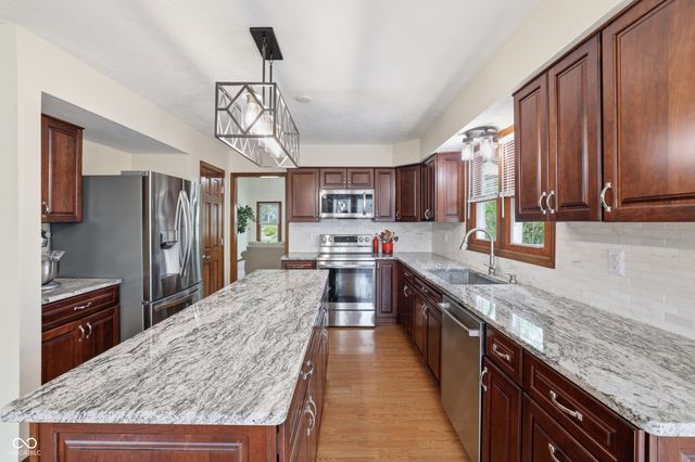 1003 Saratoga Circle, Carmel, IN 46280