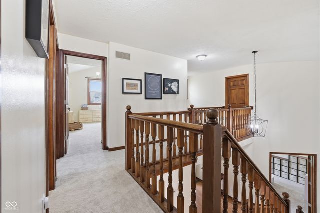 1003 Saratoga Circle, Carmel, IN 46280