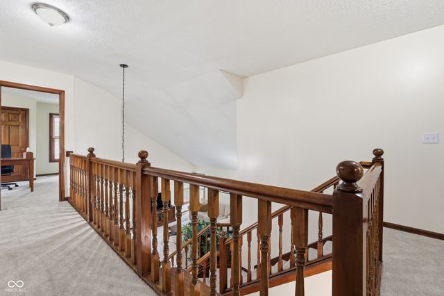 1003 Saratoga Circle, Carmel, IN 46280