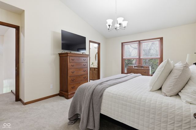 1003 Saratoga Circle, Carmel, IN 46280