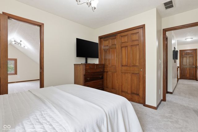 1003 Saratoga Circle, Carmel, IN 46280