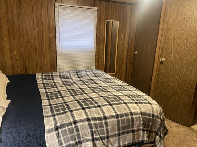 2203 Deer Lake Dr, Nunnelly, TN 37137