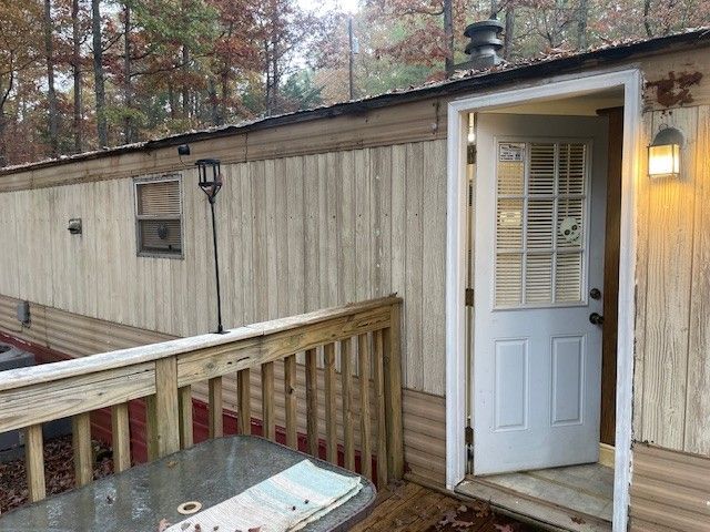 2203 Deer Lake Dr, Nunnelly, TN 37137