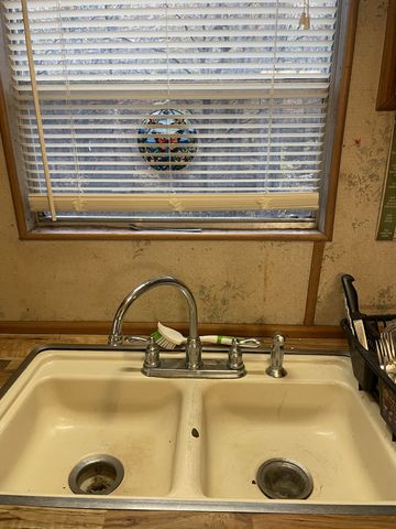 2203 Deer Lake Dr, Nunnelly, TN 37137