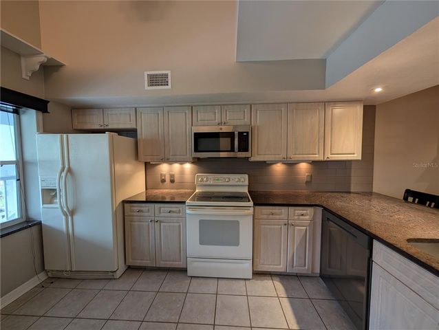 2577 DOLLY BAY DRIVE 302, Palm Harbor, FL 34684