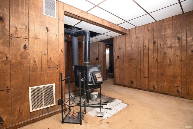 8547 N Old Fort Wayne Road, Roanoke, IN 46783