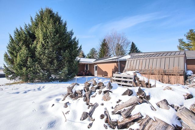 8547 N Old Fort Wayne Road, Roanoke, IN 46783