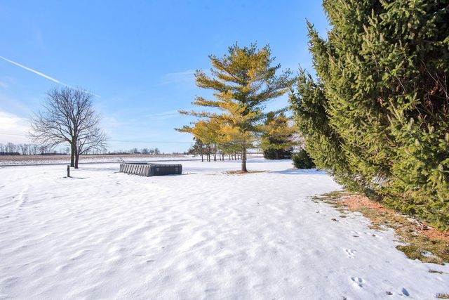 8547 N Old Fort Wayne Road, Roanoke, IN 46783