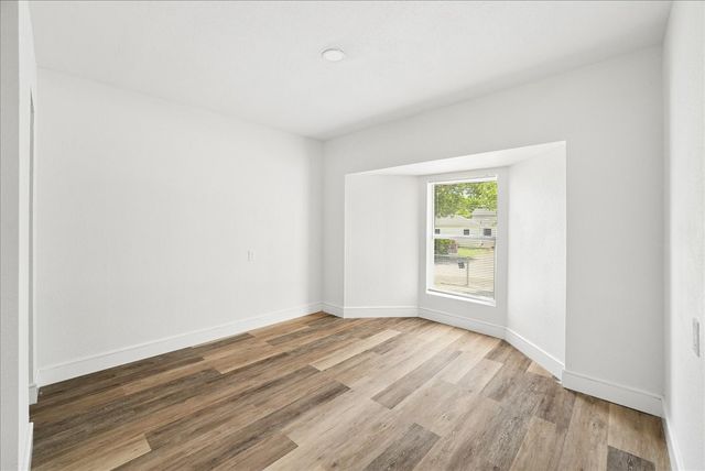 2347 Village Way, Dallas, TX 75216