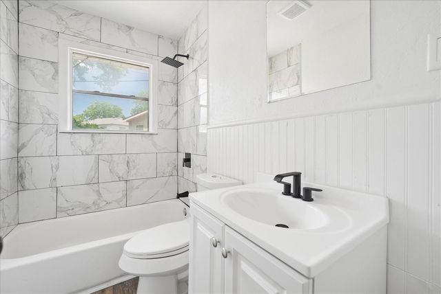 2347 Village Way, Dallas, TX 75216