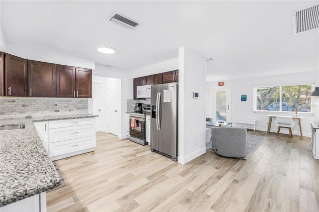 310 12TH AVENUE, Indian Rocks Beach, FL 33785