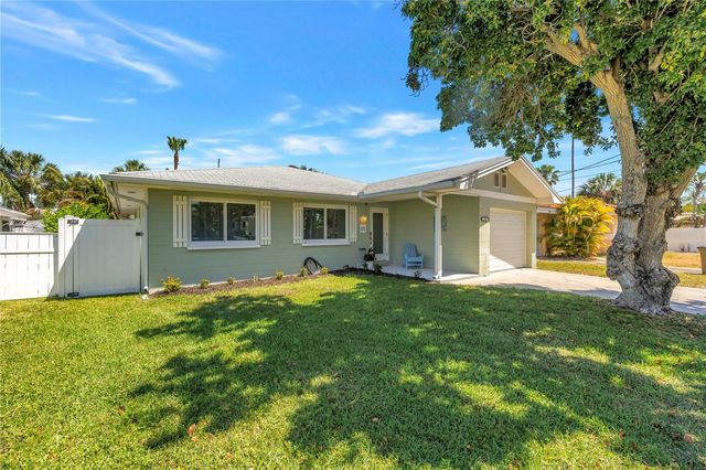 310 12TH AVENUE, Indian Rocks Beach, FL 33785