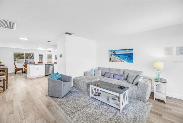 310 12TH AVENUE, Indian Rocks Beach, FL 33785