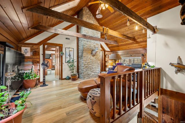 5175 Beanblossom Road, Nashville, IN 47448