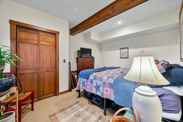 5175 Beanblossom Road, Nashville, IN 47448