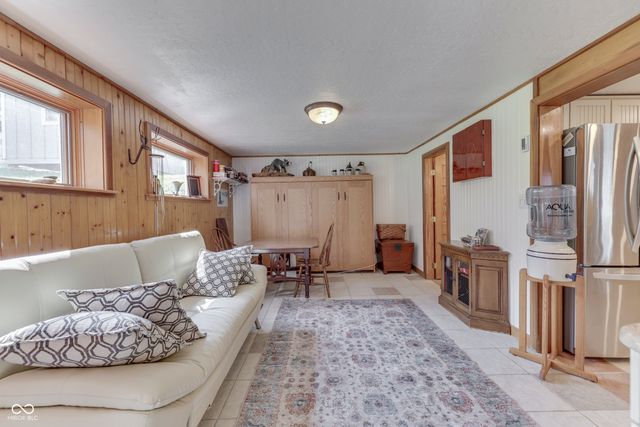 7074 Raccoon, Nineveh, IN 46164