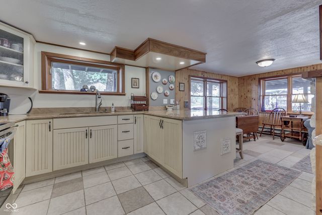 7074 Raccoon, Nineveh, IN 46164