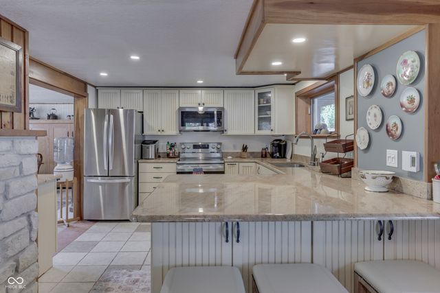 7074 Raccoon, Nineveh, IN 46164