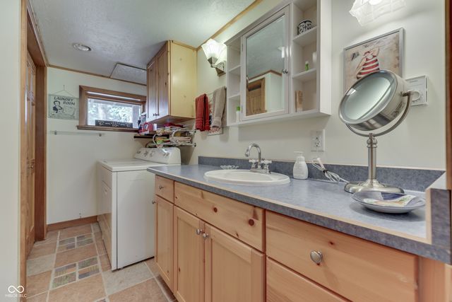 7074 Raccoon, Nineveh, IN 46164