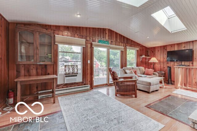 7074 Raccoon, Nineveh, IN 46164