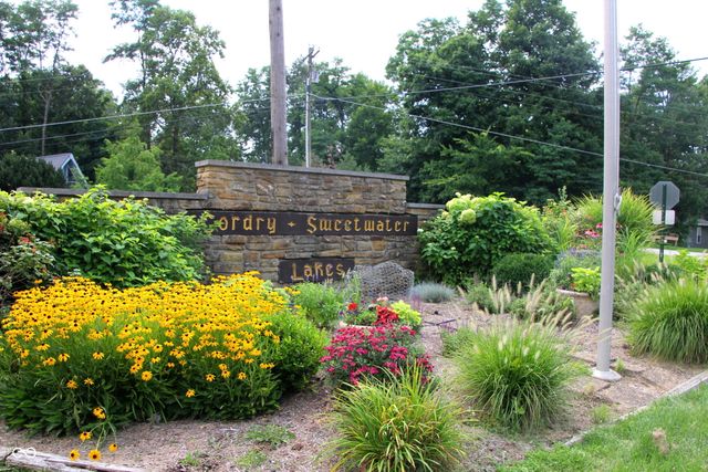 7074 Raccoon, Nineveh, IN 46164