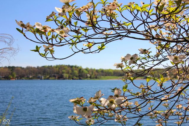 7074 Raccoon, Nineveh, IN 46164